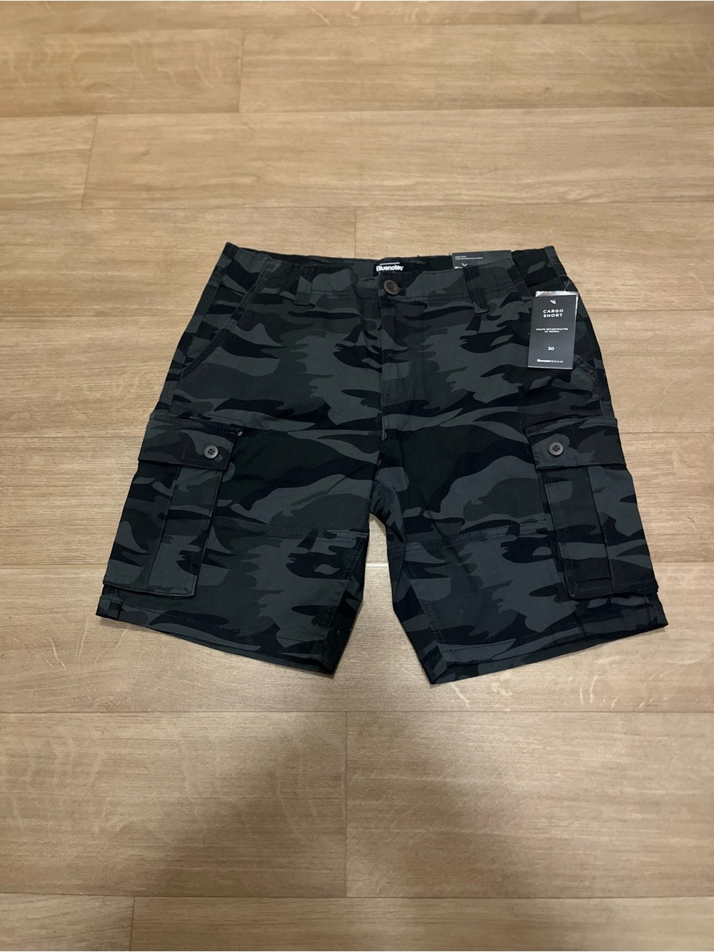 Bluenotes Men's Black Camo Cargo Shorts